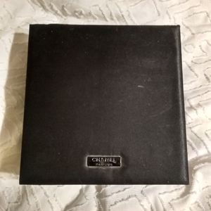 Vintage CHANEL Parfums box